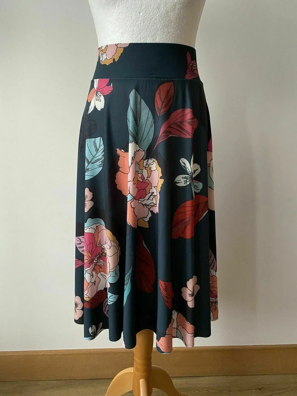 Anna Field Midi Skirt Size 8 Petrol Blue Floral