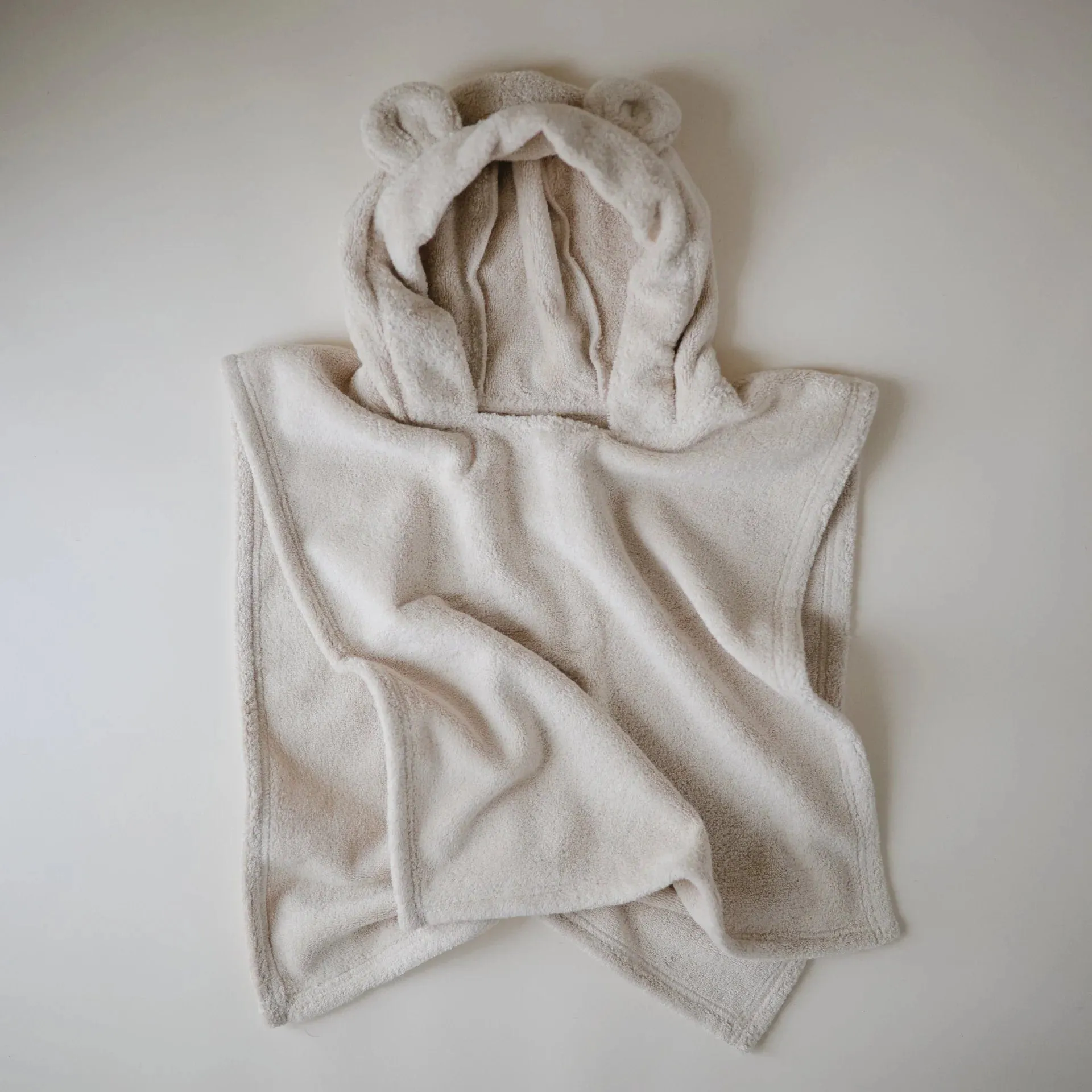 Bear Poncho Towel (Fog)