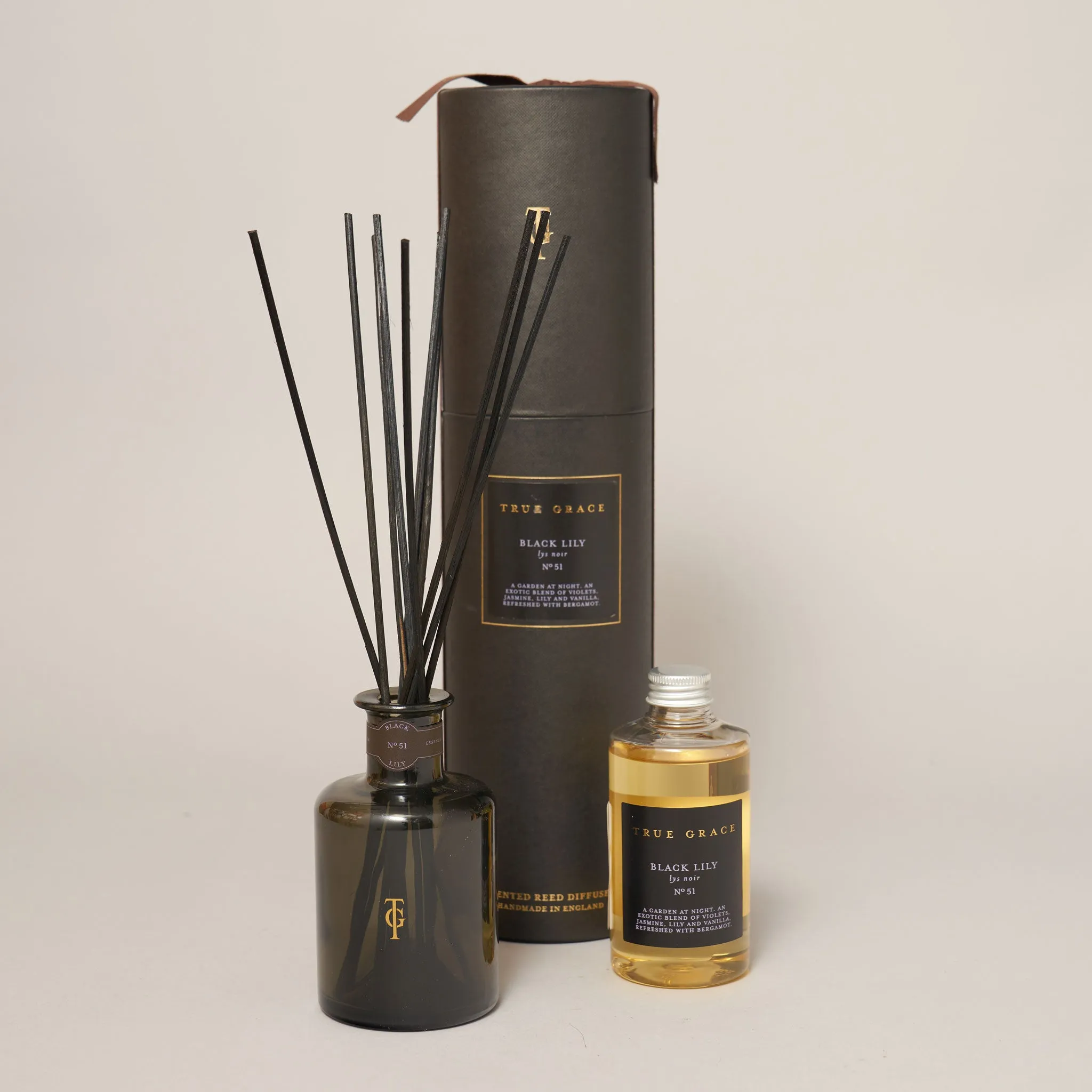 Black Lily 200ml Room Diffuser