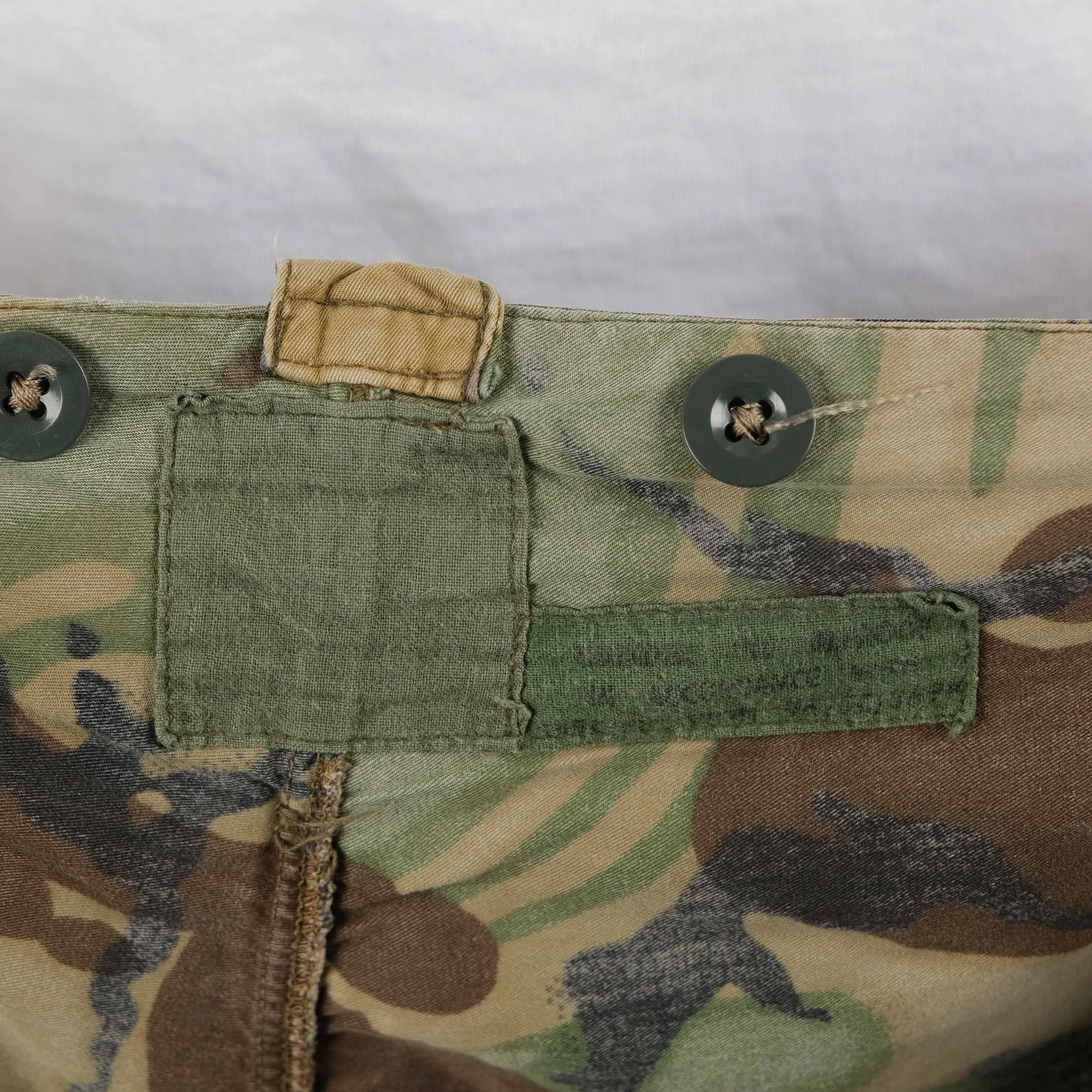 BRITISH DPM CARGO PANTS