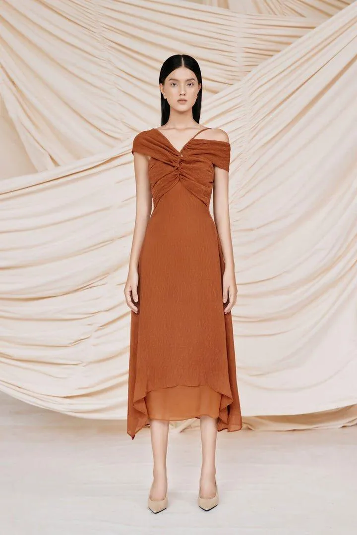 Brown asymmetric shoulder midi dress-ZIV