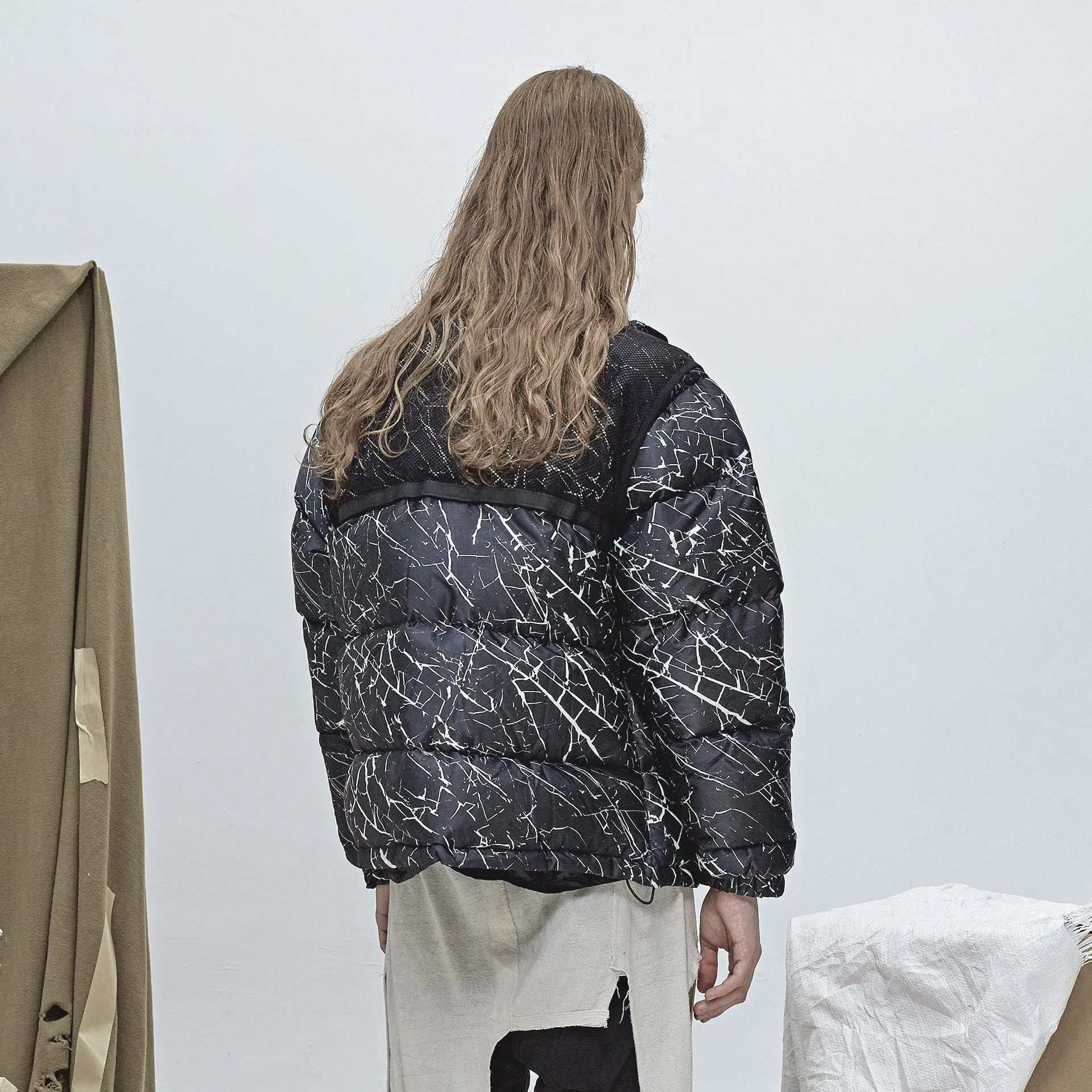 DARK MARBLE DOWN JACKET - DETACHABLE MESH LAYER