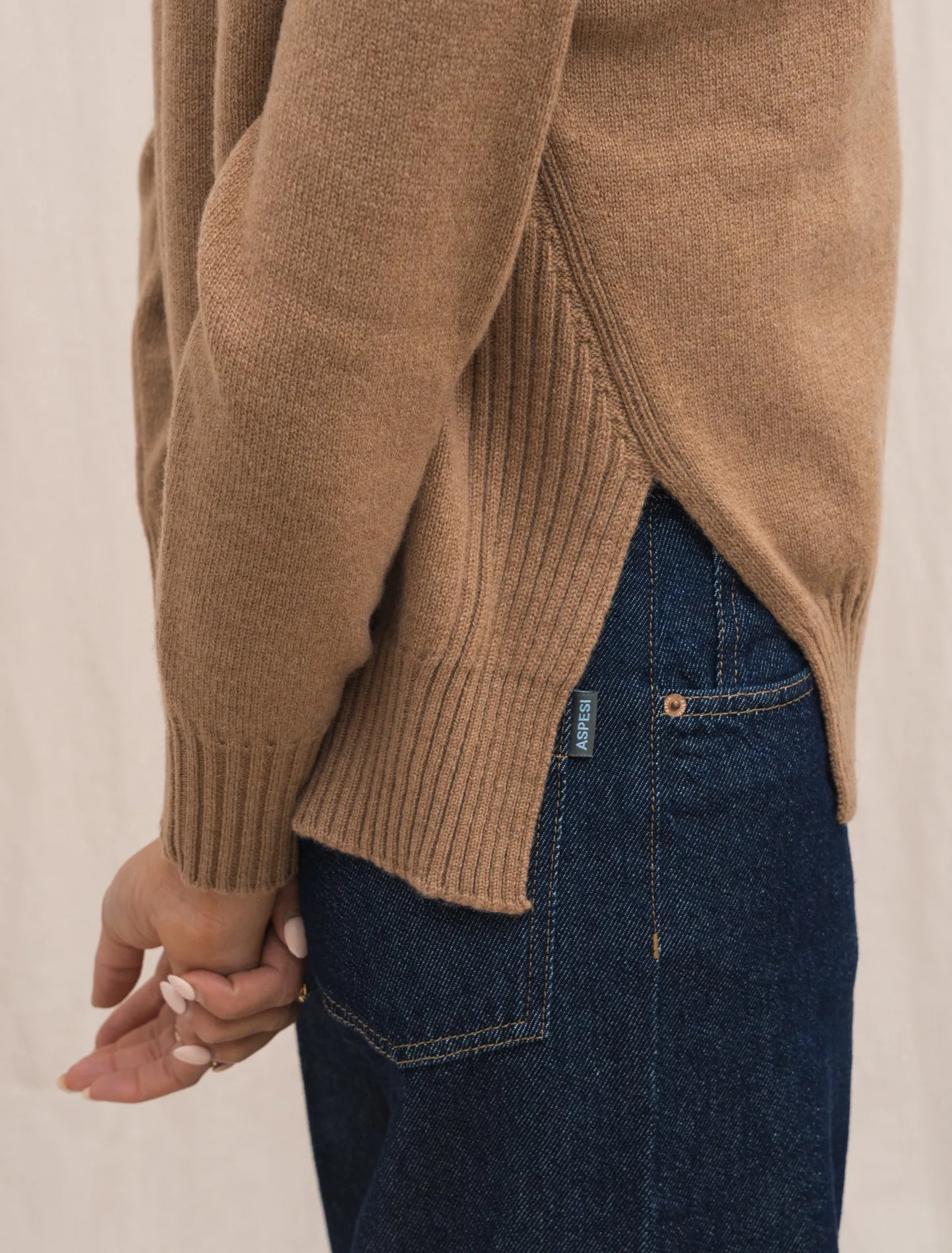 Derby Blanche Cashmere Turtleneck Toffee