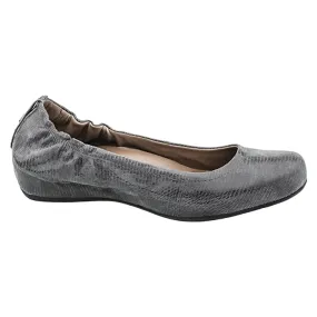 Earth Women's Tolo Ballet Flat - Dark Grey Printed Suede 801421WPRT