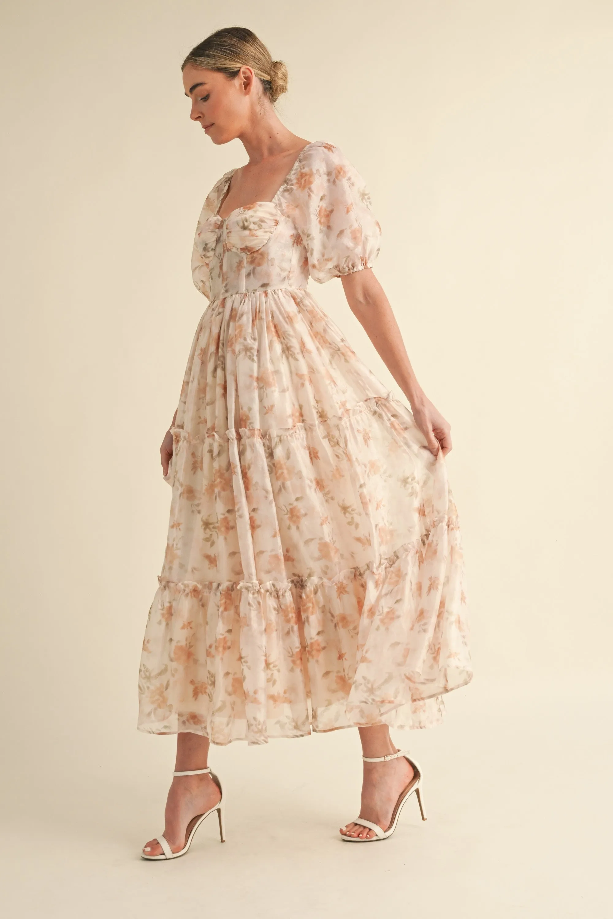 Elysse Sweetheart Puff Sleeve Floral Tier Dress: Amber