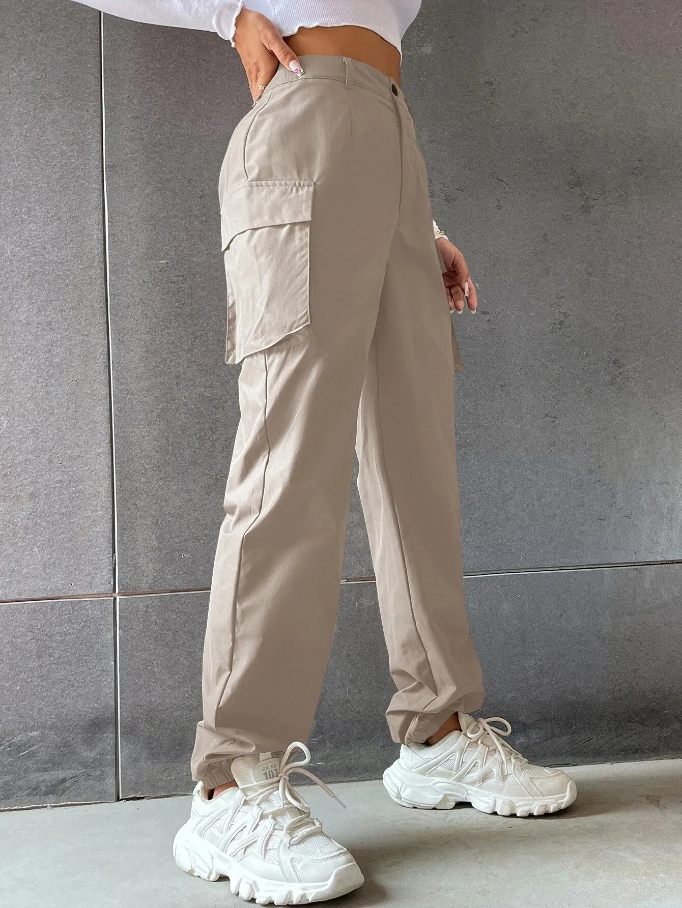 Flap Pocketed Pants In Solid Color