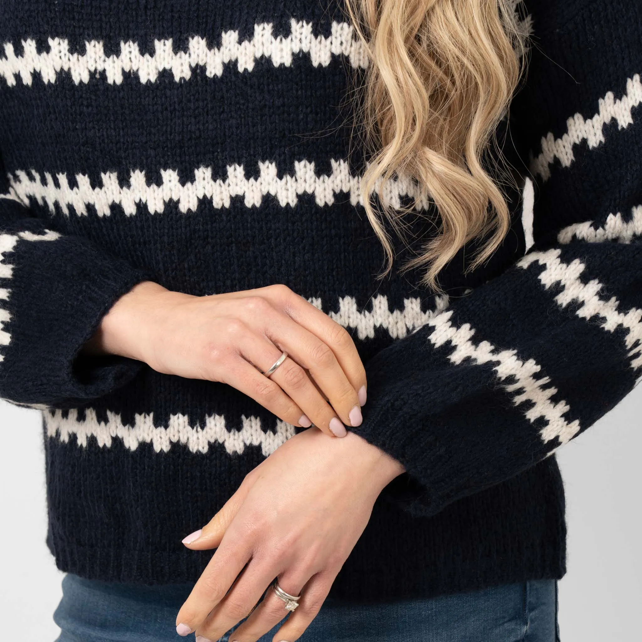 Kennedy Wool Blend Jumper - Navy Blue/Cream, Wavy Stripe