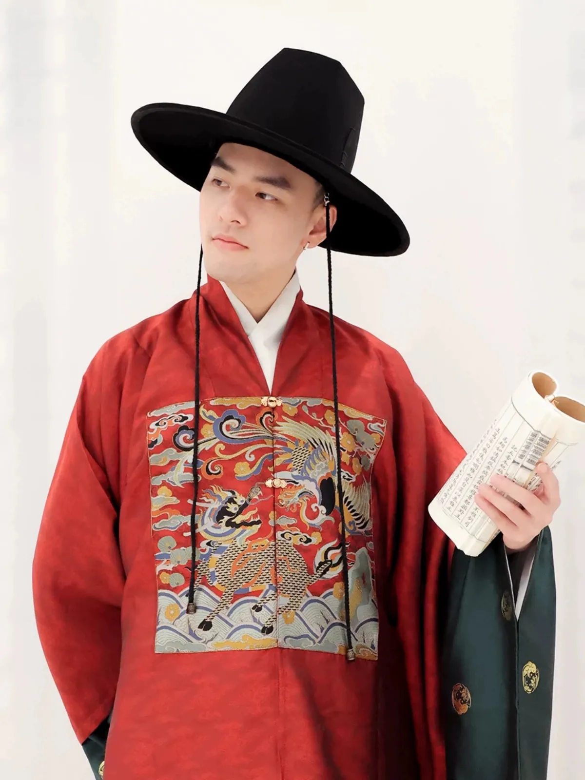 Lin Luan 麟鸾 Qilin & Phoenix Ming Dynasty Helingshan Men's Jacket Set