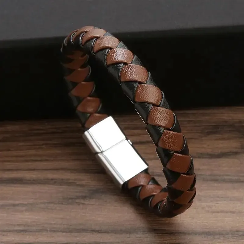 Men's Gold-Plated Leather Bracelet with Magnetic Clasp