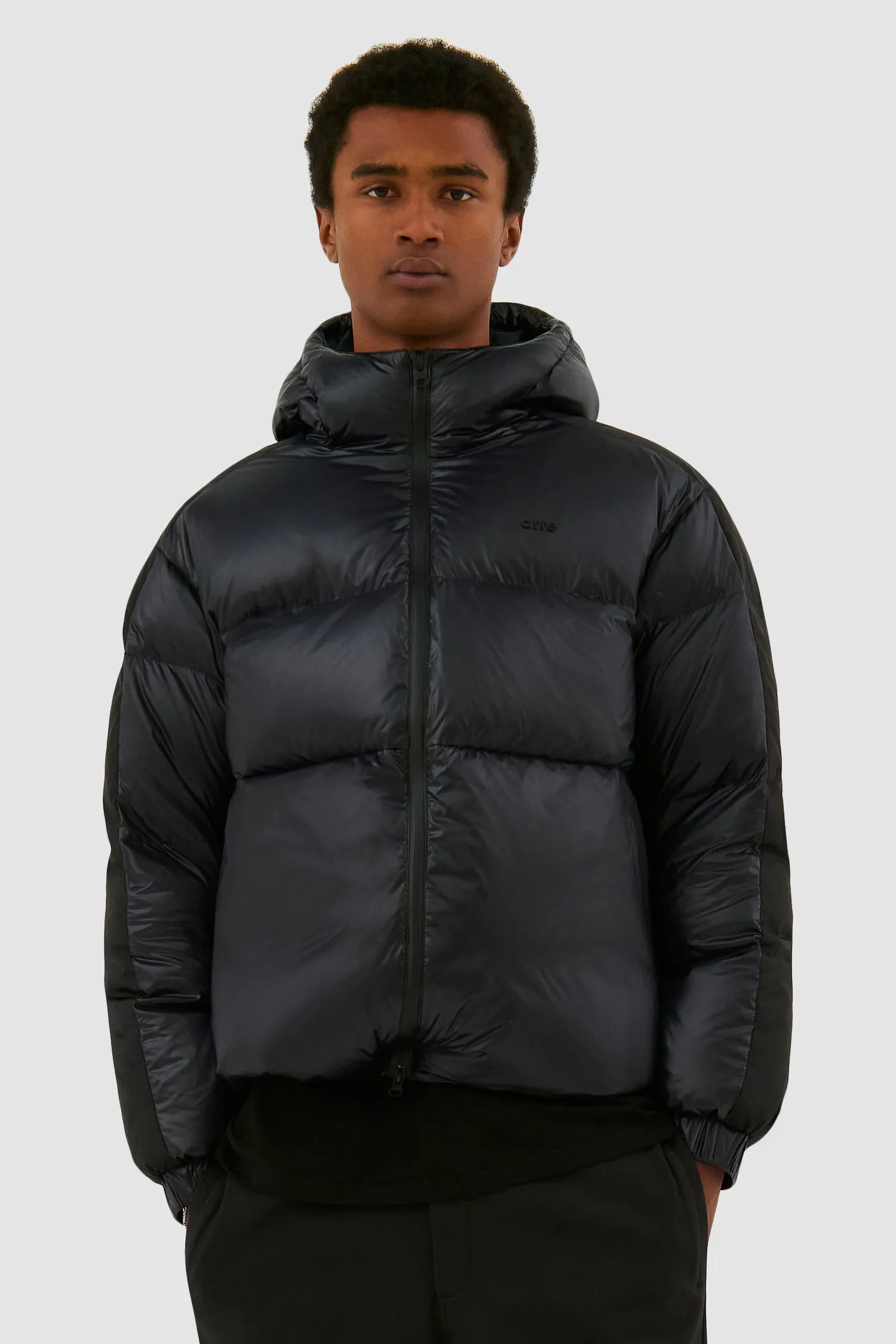 Shiny Puffer Jacket - Black