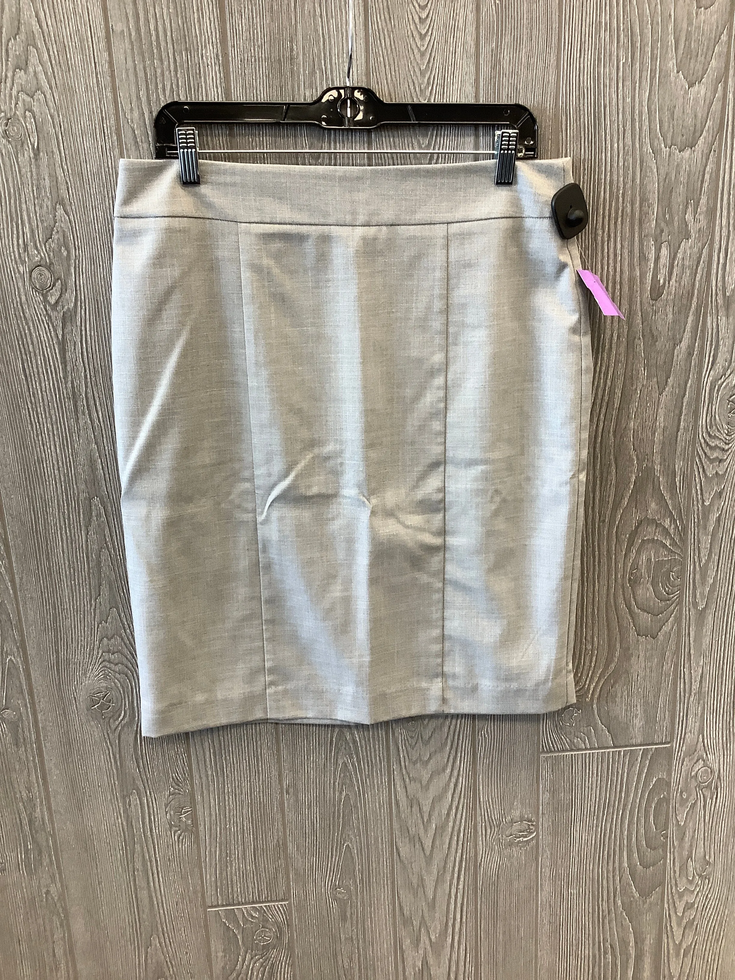 Skirt Midi By Ann Taylor  Size: M