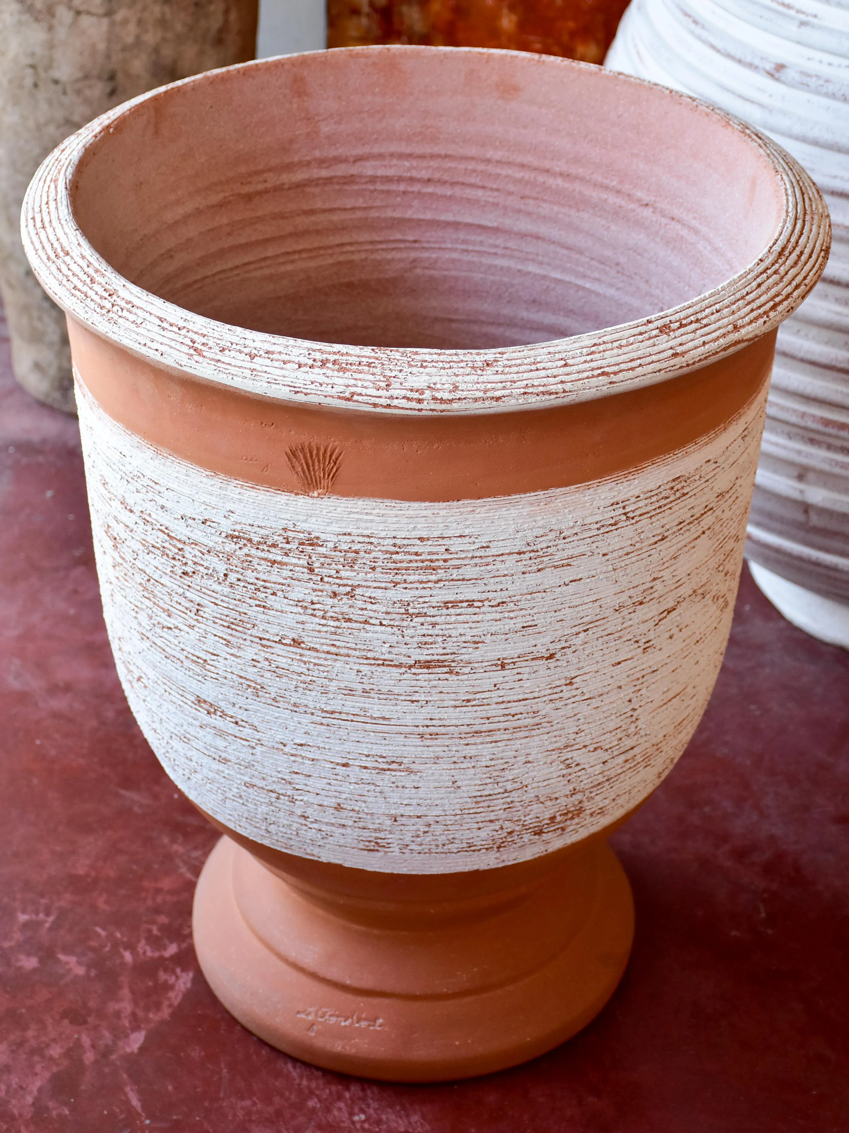 Terracotta Anduze vase with white straw band