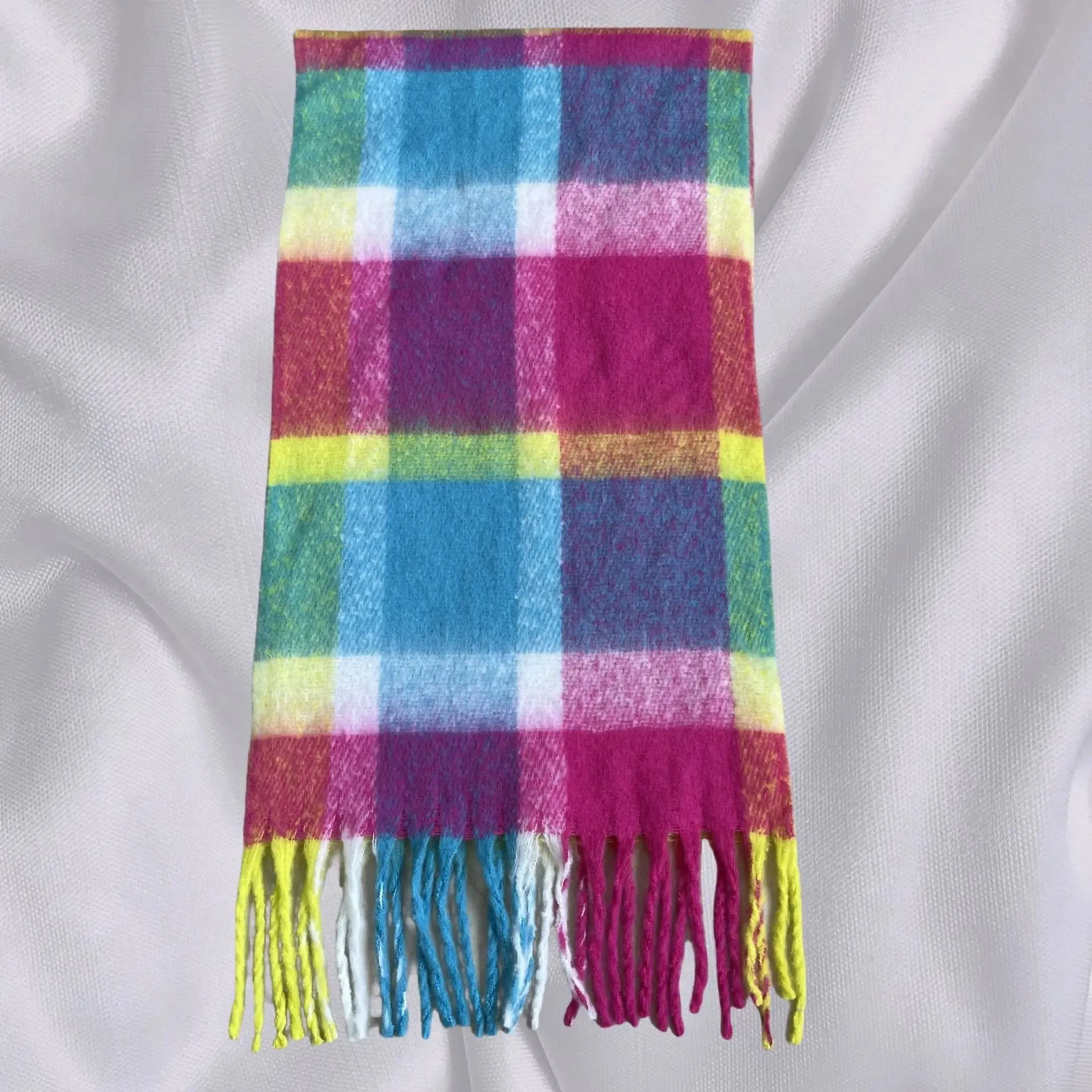 Thick Warm Tassel Contrast Color Scarf for Autumn/Winter