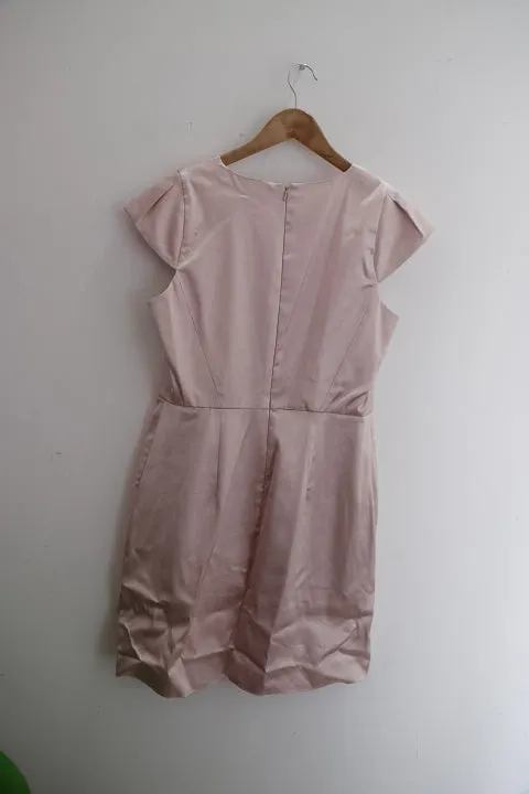 Vintage french connection peach pleat detailed dress size 10