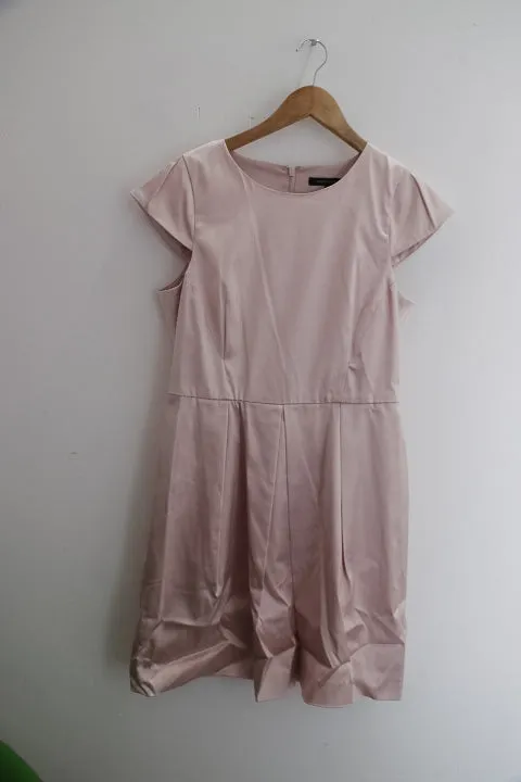 Vintage french connection peach pleat detailed dress size 10