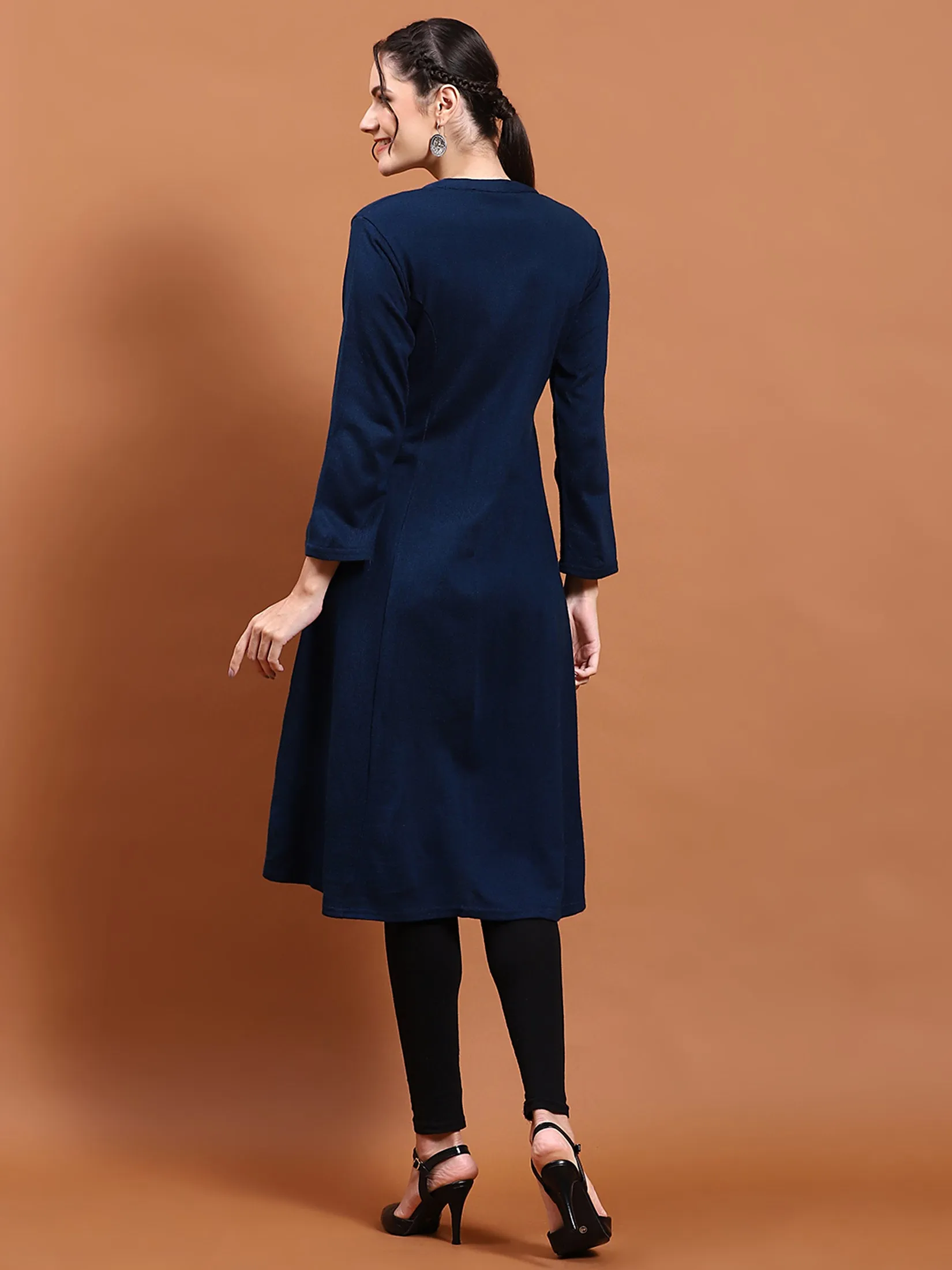 Winter Women Blue Solid Kurta