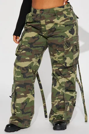 Womens Camo Cargo Pants - Olive/Combo